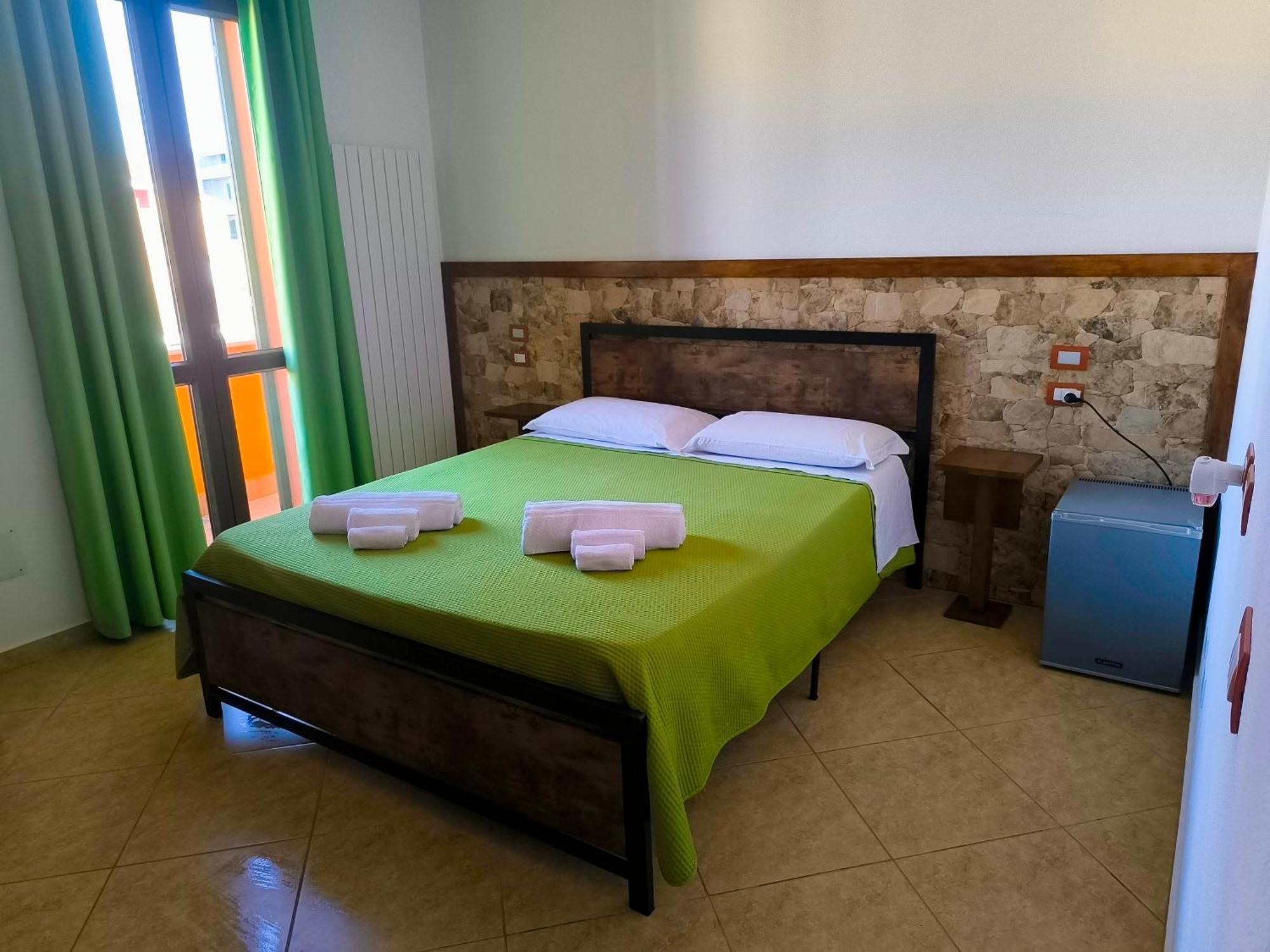 B&B Mamuthones Порто-Торрес Экстерьер фото