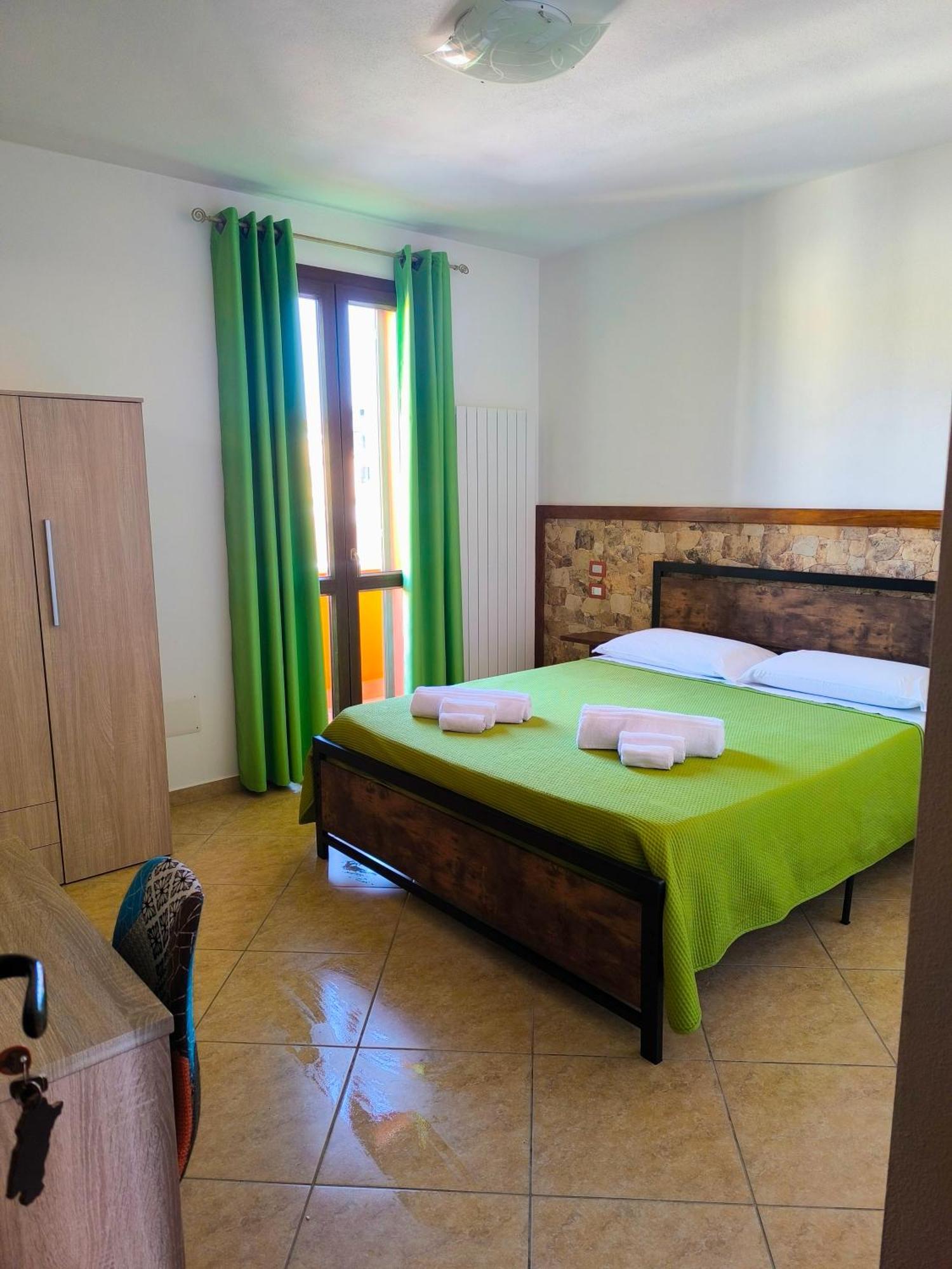 B&B Mamuthones Порто-Торрес Экстерьер фото